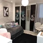 Apto Tambau Amplo E Confortavel Com 3 Quartos