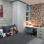 Apto Tambau Amplo E Confortavel Com 3 Quartos